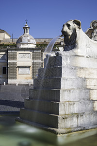 罗马波波洛广场喷泉狮子图片