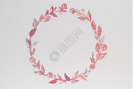 白色背景的自然框架有叶子和鲜花孤立在白色背景上保留婚礼日期设计贺卡图片