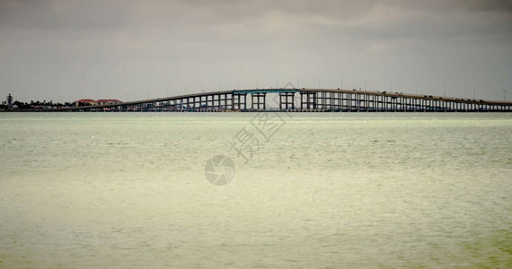 佩德雷岛附近的沿海景观图片