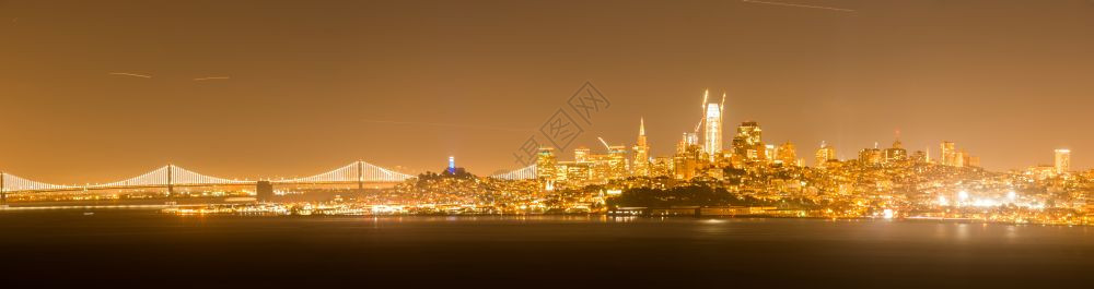 夜间城市风景天际图片