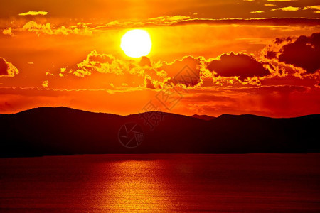 帕斯曼岛之上惊人的日落达马提亚岛克罗图片