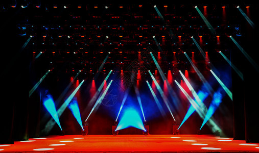 光亮的空舞台有风雾和红白蓝光束图片