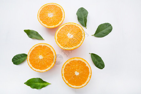 白色背景的新鲜柑橘水果顶部视图图片