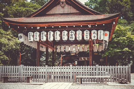 日本京都寺园的木制建筑日本京都寺花园的shoren图片