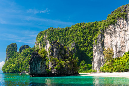 青绿岩礁岛泰国洪华是一个受欢迎的旅游景点图片