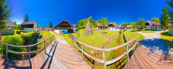 在Zagorje地区的Kumrovec传统村roati全景观Josipbrzti的出生地图片