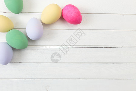 染色的复活节鸡蛋背景图片