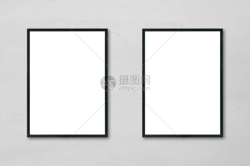 在室内白色大理石墙背景上挂着的模拟空白海报图片框可用作装配产品显示和设计关键视觉布局的模型图片