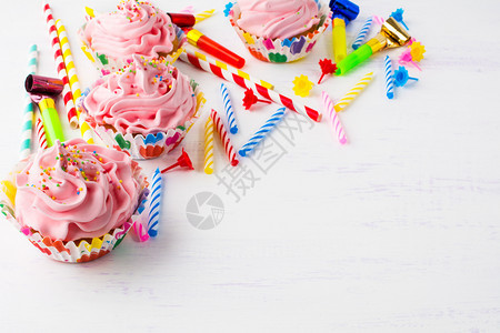 生日背景粉红蛋糕甜美的点图片