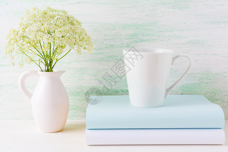 咖啡杯茶淡绿色拿铁形状白咖啡杯茶促销品牌空杯茶设计演示咖啡杯茶背景图片