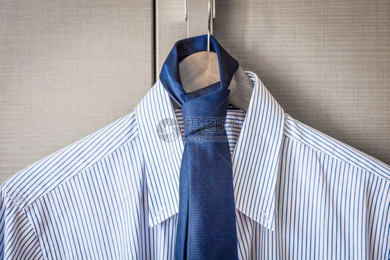 意大利时装商务衬衫古典服装准备出差图片