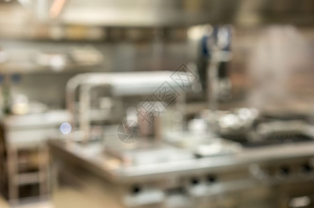 商业厨房中的现代不锈钢圈商业厨房中的不锈钢圈图片