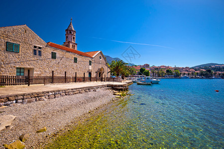 Cavt海滩和滨教堂的观光croati的dlmti地区图片