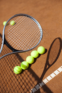 网球和球拍图片