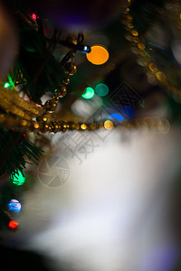 假日灯光和圣诞节树装饰背景图片