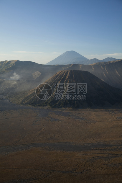 溴火山雅瓦印地安多尼西亚火山闪亮多彩的生动主题图片