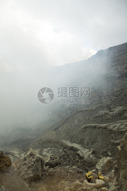 火山喷泉雅温印地安图片
