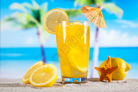 酒精饮料海滩背景自然色彩多的音调图片