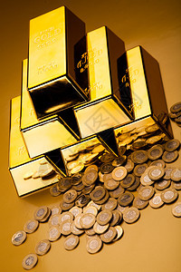 金条和硬币环境金融概念图片