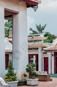 的风格启发了在thonburi区皇室寺庙thangko的瓦特拉乔罗撒姆寺庙的建筑图片