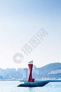 Yosu浮游港现代红灯塔图片