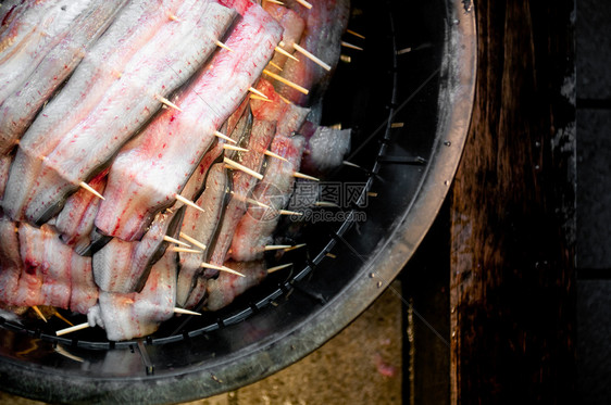 准备吃日本烤肉食谱著名的街头食物尼里塔吉巴雅潘图片