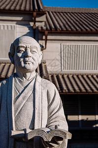 201年月日本的katorichbajpniotadk雕像在swr村图片