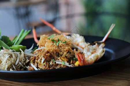 泰式虾面沙拉背景图片
