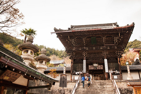 201年8月9日美哈希德拉寺庙位于山中建六世纪以樱花和秋叶闻名图片