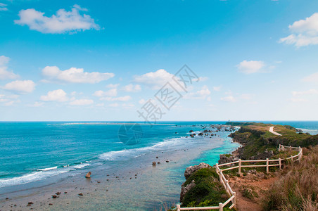 美丽的热带海晶清澈的绿水东斗篷广阔的景色象牙冰牛崎宫子岛秋野雅潘图片