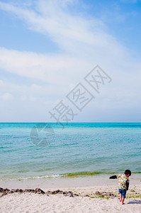 2013年月日febGaketomiknawJpn美丽的白色海滩图片