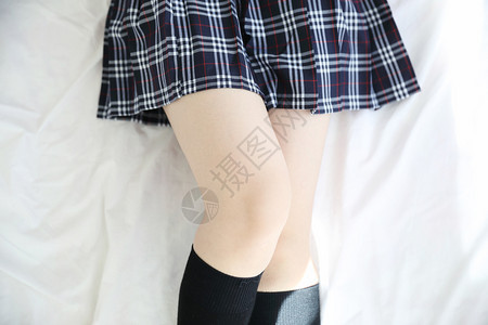 女学生装扮腿图片