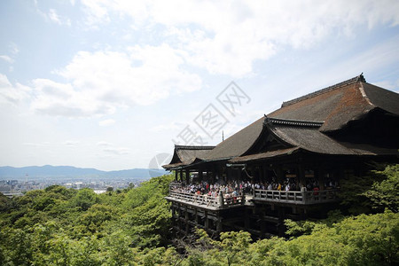 日本京都的kiyomzudera寺庙图片