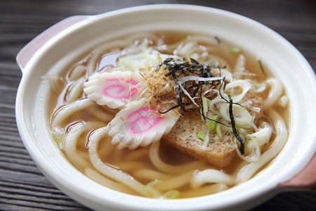 汤面条日食面背景