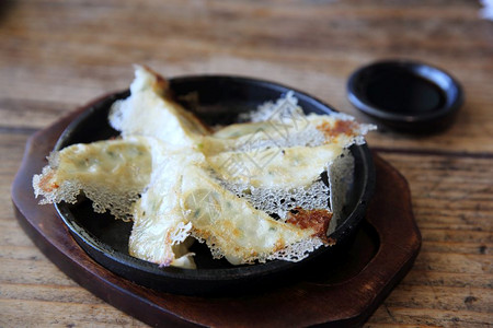 木本底的青食日菜开胃图片素材