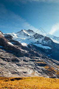 丘弗劳地区Kleinschidg站瑞士的Kleinschidg山峰图片