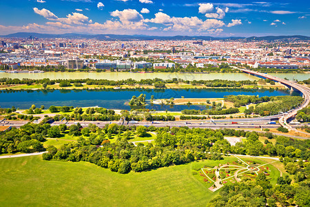 Danube河和Viona市景奥斯特利亚首府图片
