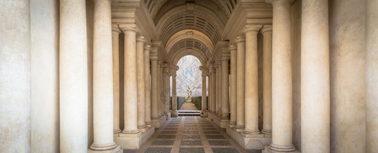 2018年月3日无血博罗米bormin视角走廊在这个豪华宫殿内挂大理石柱图片