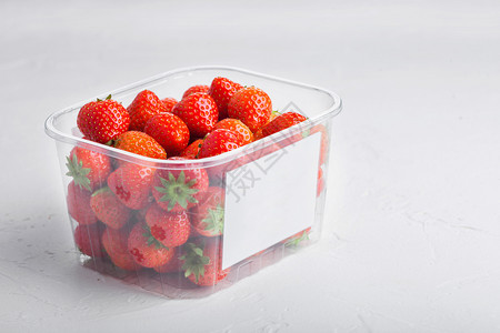 保险盒里的草莓图片