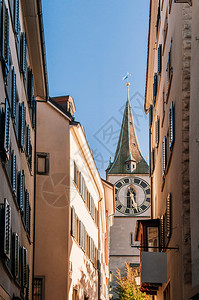 2013年9月日苏黎世维埃兹兰美丽的中世纪钟塔图片