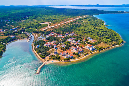 萨顿海滩和帽Puntaskl空中观察croati地区图片