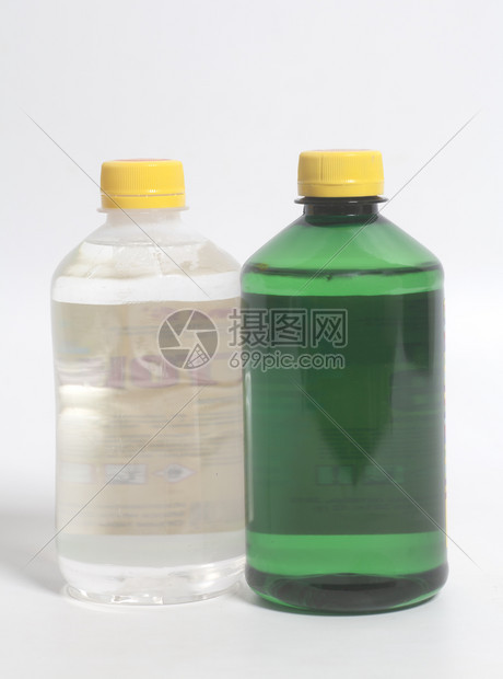 白背景上隔离的丙酮瓶子图片
