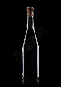 自制一瓶红葡萄酒黑色底有软木图片
