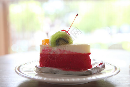 彩色水果蛋糕图片