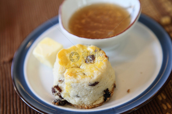 葡萄干松饼图片