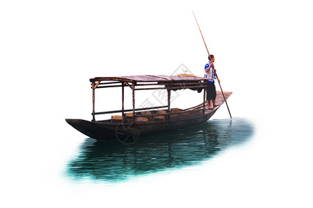 划竹船人201年7月日201年fenghua瓷木船有竹屋顶男子桨棍在端站立背景