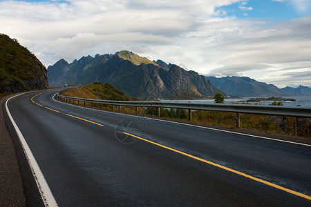 环状群岛道路视图图片