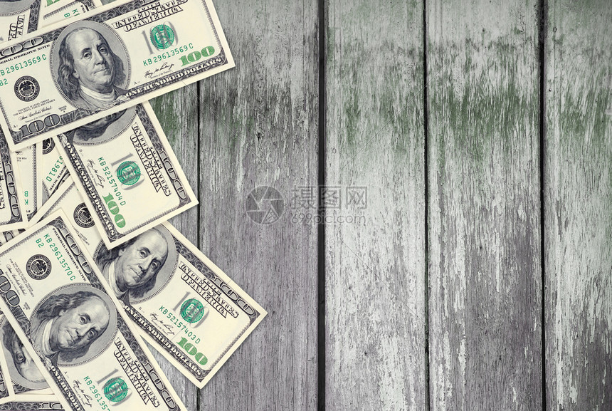 ‘~木材桌上的10美元钞票  ~’ 的图片