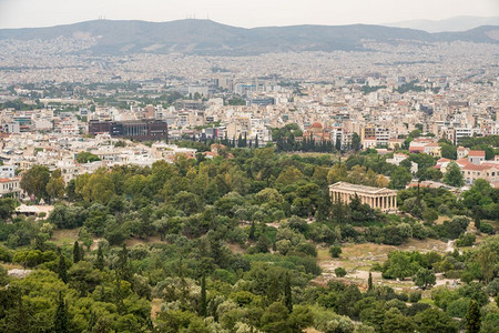 GrekAdgora的Hephstu寺庙和从Achoplis取来的更广大雅典城市空中观察图片