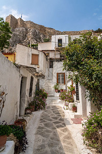雅典卫城旁阿纳菲奥提卡古老街区的狭窄台阶希腊雅典阿纳菲奥提卡古住宅区的狭窄街道图片